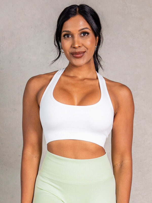 Seamless Scoop Neck Sports Bra - Image 2