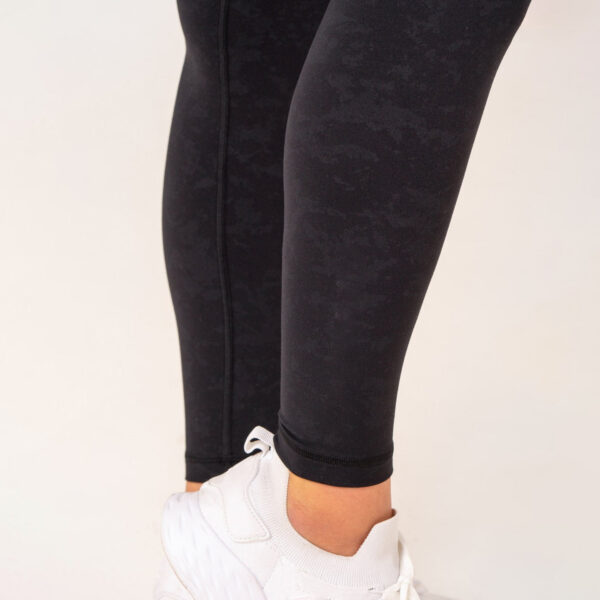 Stonewash V Scrunch Leggings - Image 11