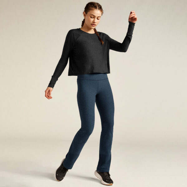 Featherweight Pullover - Image 11