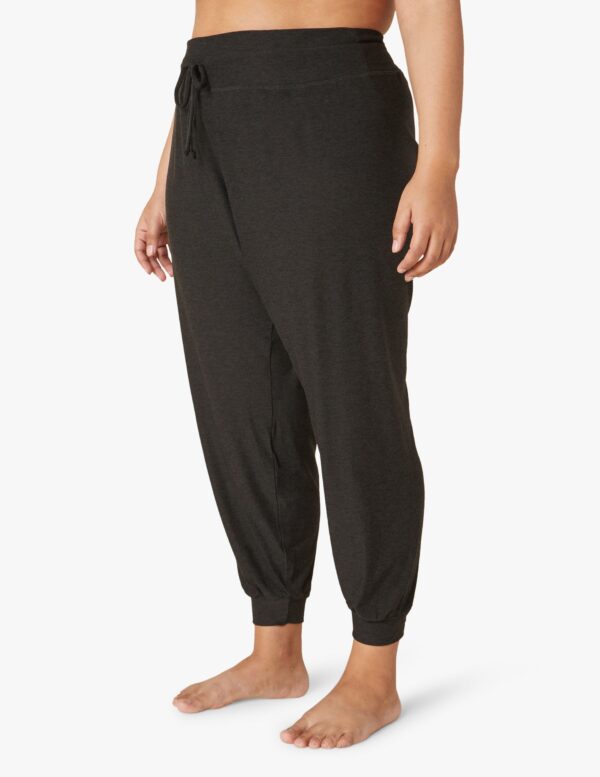 Featherweight Lounge Around Midi Jogger - Image 11