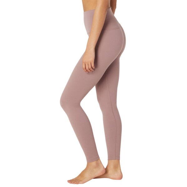 High Waisted Caught In The Midi 7/8 Yoga Leggings - Image 7