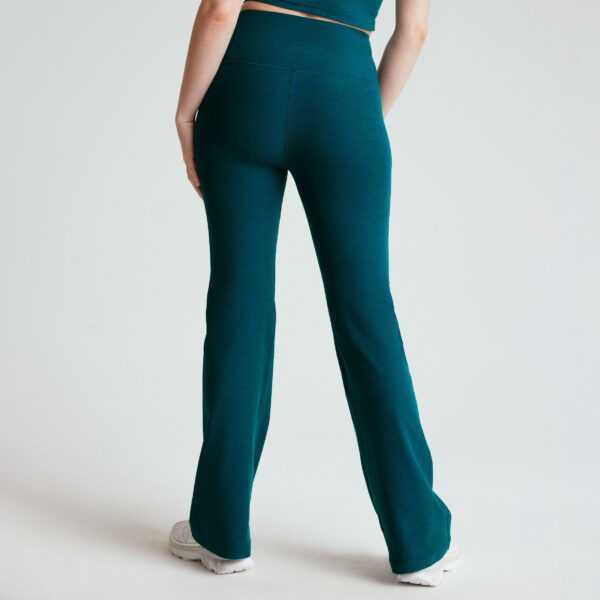 Fitness Gym Leisure Bootcut Pant - Image 11