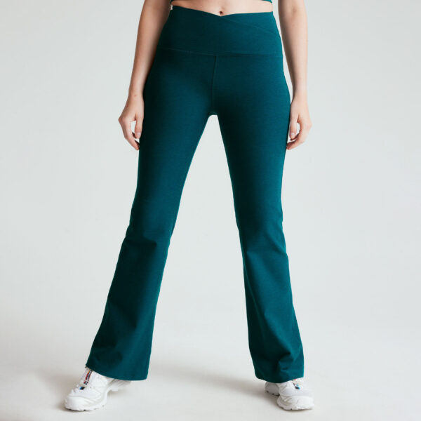 Fitness Gym Leisure Bootcut Pant - Image 12