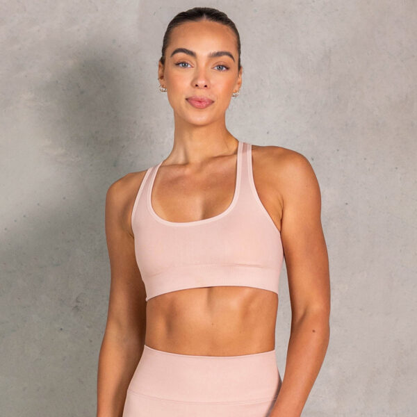 Seamless Scoop Neck Sports Bra