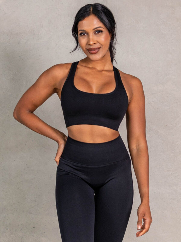 Seamless Scoop Neck Sports Bra - Image 18