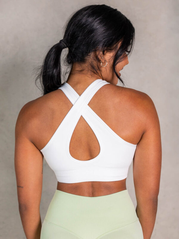 Seamless Scoop Neck Sports Bra - Image 3