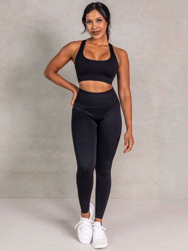 Seamless Scoop Neck Sports Bra - Image 22