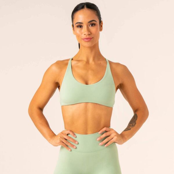 Low V-neck Embody Sports Crop