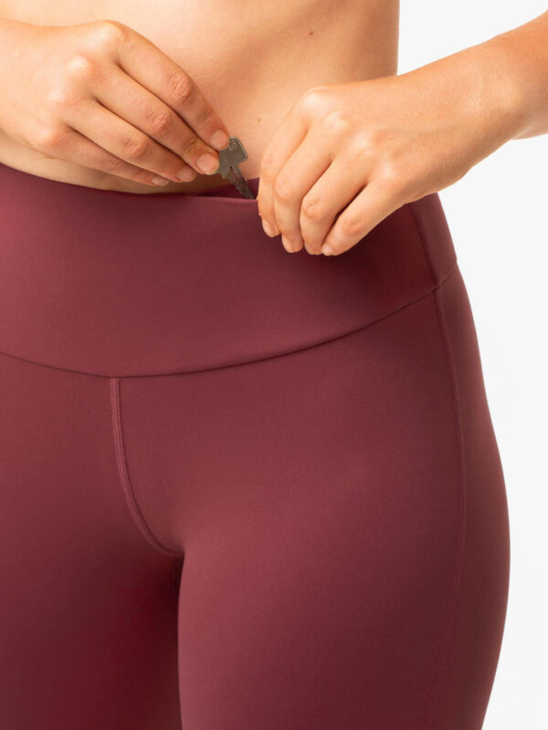 Scrunch Bum Bike Shorts - Image 5