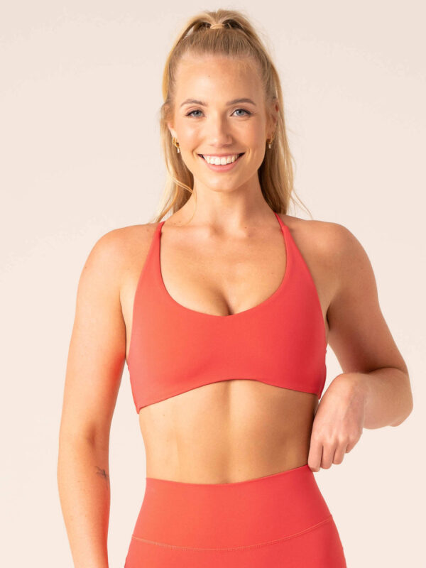 Low V-neck Embody Sports Crop - Image 50