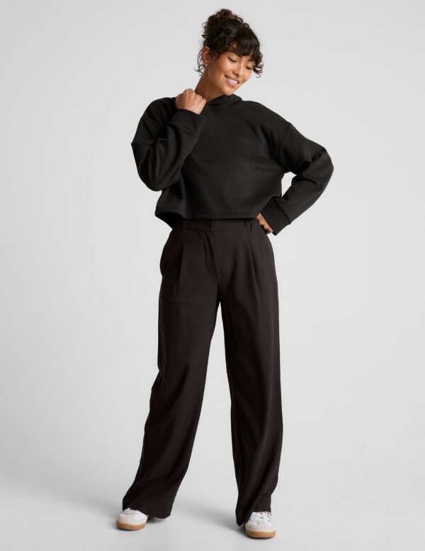 LuxeFleece Cropped Hoodie - Image 6