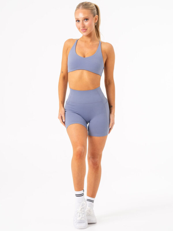 Low V-neck Embody Sports Crop - Image 6