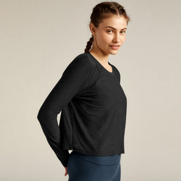 Featherweight Pullover - Image 9